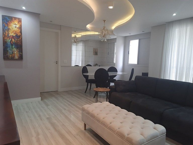 Apartamento amplo de 2 quartos