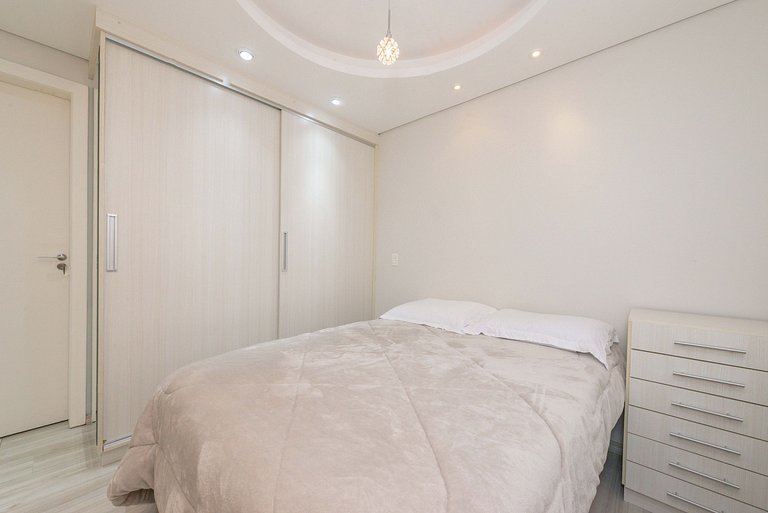 Apartamento amplo de 2 quartos