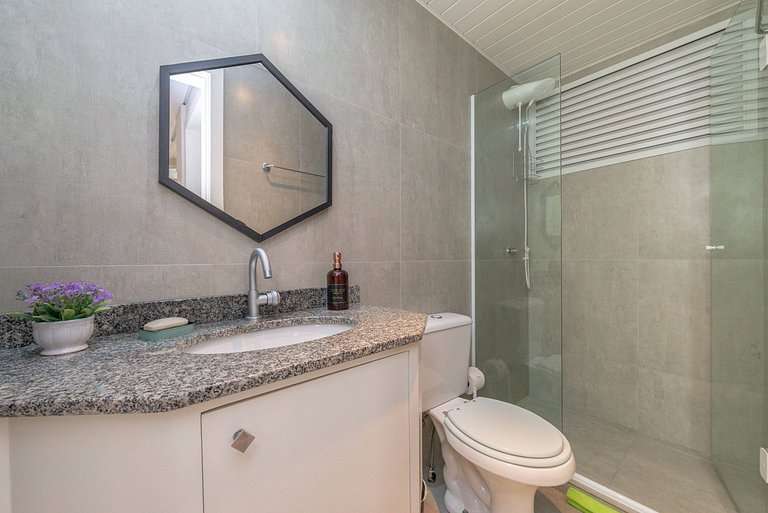 Apartamento amplo de 2 quartos