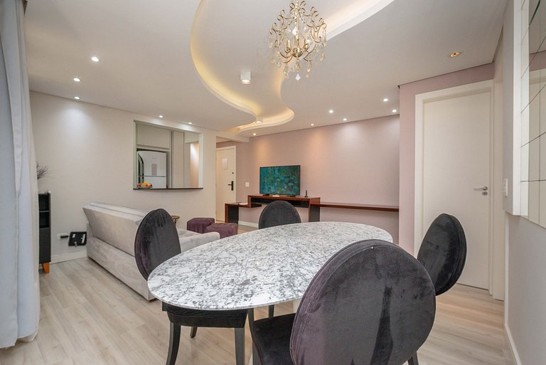 Apartamento amplo de 2 quartos