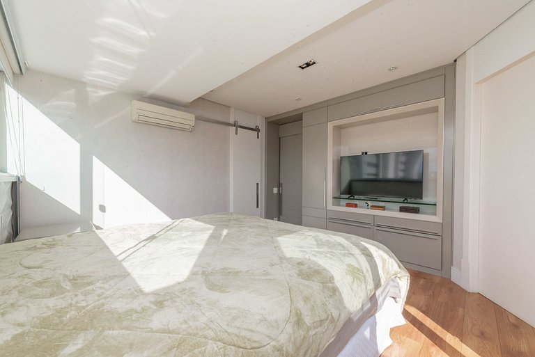 Duplex Penthouse in CondoClub +