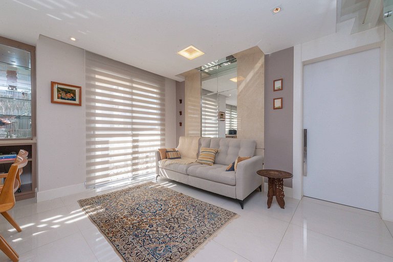 Duplex Penthouse in CondoClub +